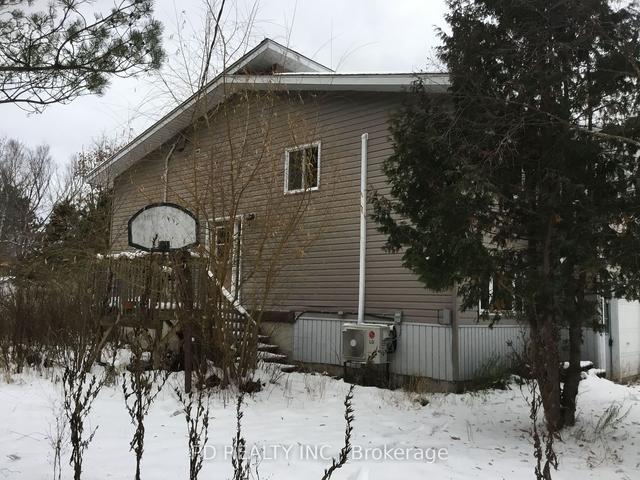 21 Riverview Dr, House detached with 2 bedrooms, 2 bathrooms and 4 parking in Huron Shores ON | Image 12