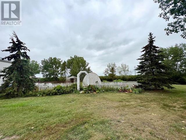 302007 Range Road 251, House detached with 5 bedrooms, 3 bathrooms and null parking in Kneehill County AB | Image 8