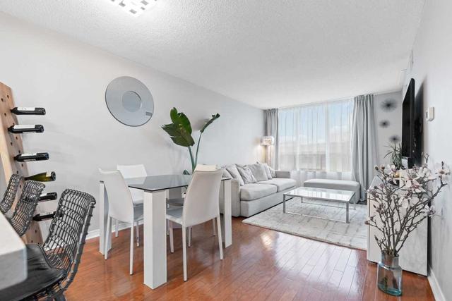 613 - 205 The Donway West, Condo with 1 bedrooms, 1 bathrooms and 2 parking in Toronto ON | Image 13