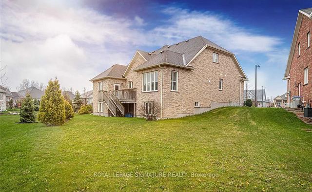 11 - 11 Roderick Crt, Condo with 3 bedrooms, 4 bathrooms and 6 parking in Huron East ON | Image 1