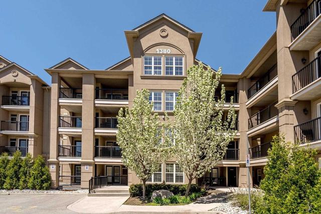 406 - 1380 Main St E, Condo with 1 bedrooms, 1 bathrooms and 1 parking in Milton ON | Image 1