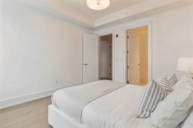 301 - 158 Randall St, Condo with 2 bedrooms, 3 bathrooms and 1 parking in Oakville ON | Image 13