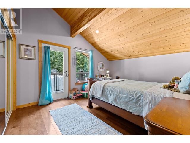 2431 Fairways Drive, House detached with 5 bedrooms, 4 bathrooms and null parking in Sun Peaks Mountain BC | Image 44