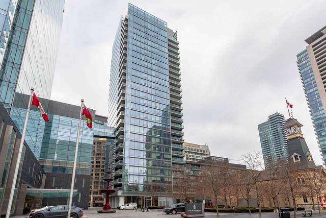 1601 - 55 Scollard St, Condo with 2 bedrooms, 3 bathrooms and 1 parking in Toronto ON | Image 22