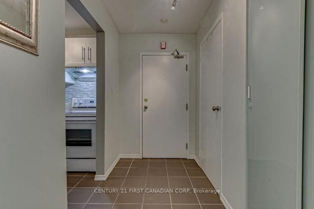 312 - 727 Deveron Cres, Condo with 2 bedrooms, 1 bathrooms and 2 parking in London ON | Image 7