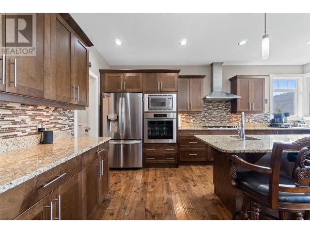 8097 Seed Road, House detached with 5 bedrooms, 4 bathrooms and 4 parking in North Okanagan F BC | Image 15