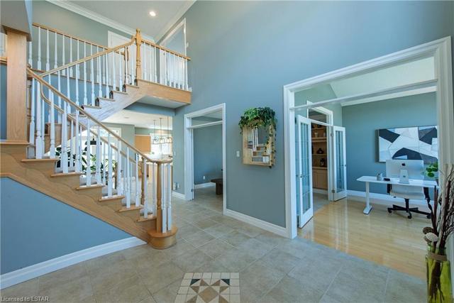 2037 Mccracken Court, House detached with 6 bedrooms, 3 bathrooms and 4 parking in London ON | Image 5