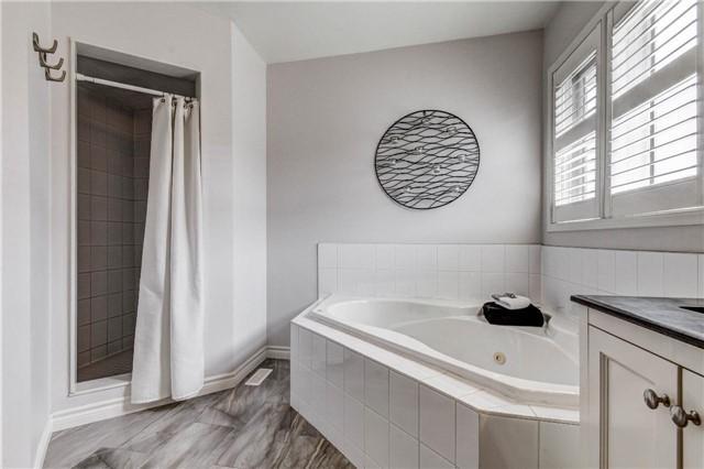 Th #3 - 26 Twenty Ninth St, House attached with 3 bedrooms, 3 bathrooms and 2 parking in Toronto ON | Image 17