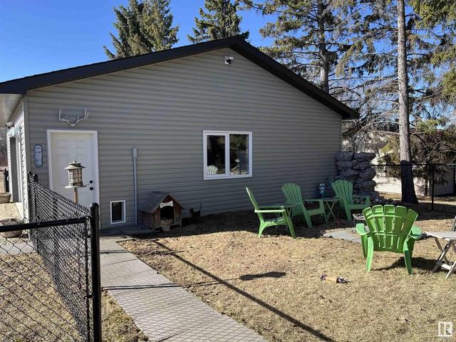 5015 47 Av, House detached with 3 bedrooms, 2 bathrooms and 6 parking in Onoway AB | Image 31