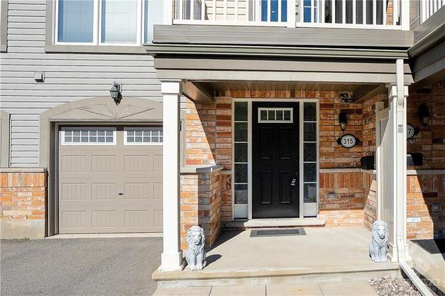 315 Menorca Drive, Townhouse with 2 bedrooms, 2 bathrooms and 3 parking in Ottawa ON | Image 2
