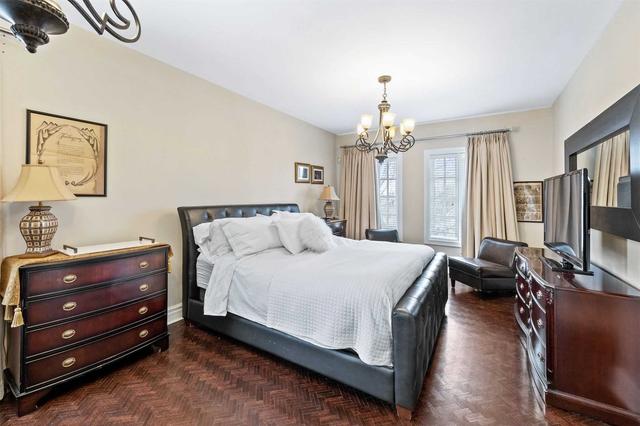149 Glen Park Ave, House detached with 5 bedrooms, 5 bathrooms and 6 parking in Toronto ON | Image 18