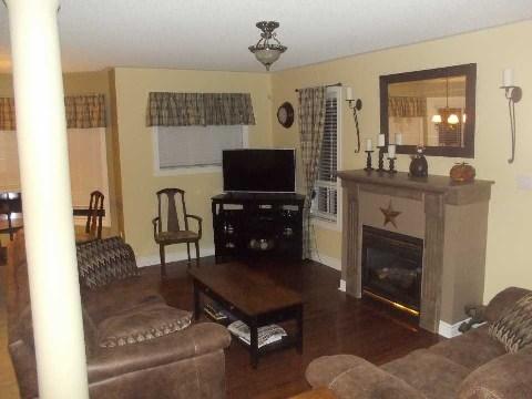 80 Brandon Rd, House attached with 3 bedrooms, 2 bathrooms and 4 parking in Scugog ON | Image 3
