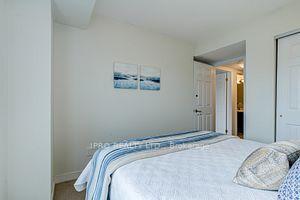 10 - 6 Bicknell Ave, Townhouse with 2 bedrooms, 2 bathrooms and 1 parking in Toronto ON | Image 13