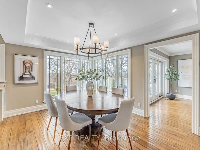 9 Humbercrest Pt, House detached with 4 bedrooms, 4 bathrooms and 4 parking in Toronto ON | Image 3