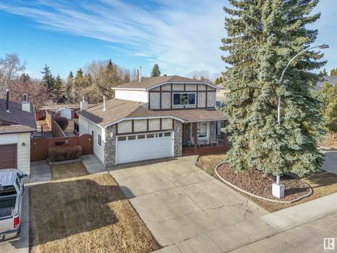 18519 70 Av Nw, House detached with 4 bedrooms, 2 bathrooms and null parking in Edmonton AB | Card Image