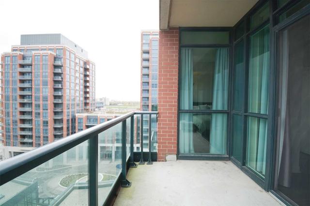 1018 - 525 Wilson Ave, Condo with 1 bedrooms, 1 bathrooms and 1 parking in Toronto ON | Image 13