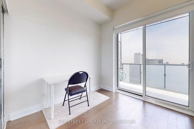 4609 - 1080 Bay St, Condo with 2 bedrooms, 2 bathrooms and 1 parking in Toronto ON | Image 5