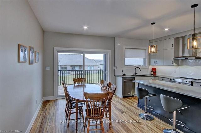 149 Hennessy St St, House detached with 3 bedrooms, 6 bathrooms and 6 parking in Lambton Shores ON | Image 40