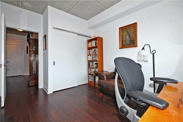 506 - 400 Wellington St W, Condo with 2 bedrooms, 2 bathrooms and 1 parking in Toronto ON | Image 16