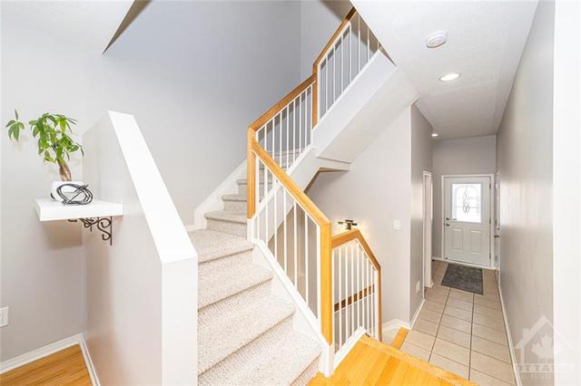 2081 Liska Street, Townhouse with 3 bedrooms, 3 bathrooms and 3 parking in Ottawa ON | Image 19
