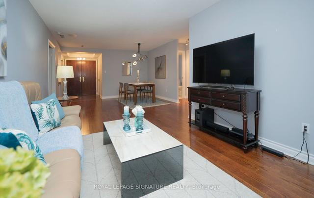 108 - 215 The Donway W, Condo with 2 bedrooms, 2 bathrooms and 1 parking in Toronto ON | Image 39