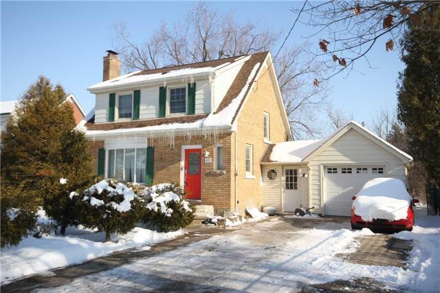 118 Elliott St, House detached with 3 bedrooms, 2 bathrooms and 4 parking in Brampton ON | Image 1