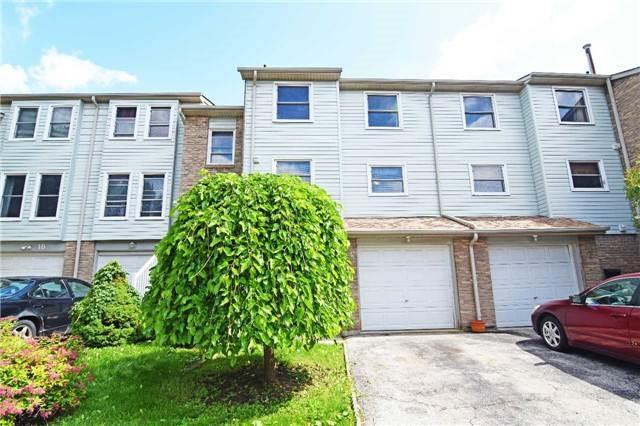 8 - 5878 Montevideo Rd, Townhouse with 3 bedrooms, 2 bathrooms and 1 parking in Mississauga ON | Image 2