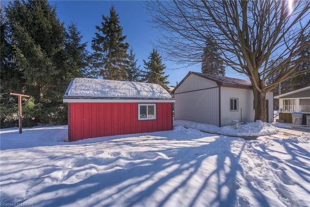 24388 Poplar Hill Road, House detached with 3 bedrooms, 1 bathrooms and null parking in Middlesex Centre ON | Image 12