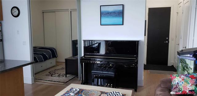 422 - 120 Homewood Ave, Condo with 2 bedrooms, 2 bathrooms and 1 parking in Toronto ON | Image 8