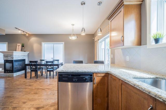 505 17 Avenue Nw, Home with 6 bedrooms, 3 bathrooms and 2 parking in Calgary AB | Image 1