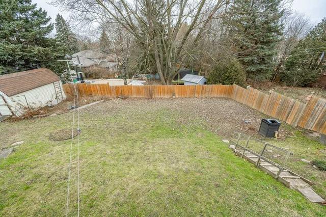 239 Kathleen St, House detached with 3 bedrooms, 1 bathrooms and 4 parking in Guelph ON | Image 26