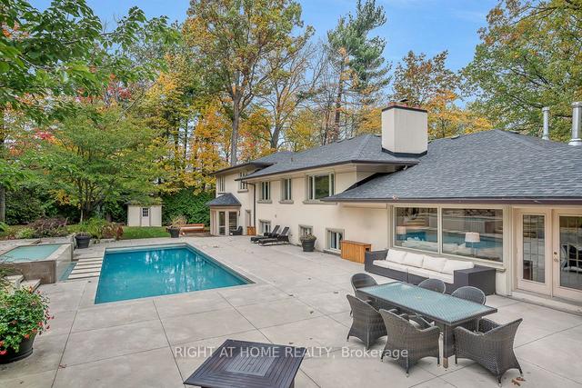 6 Hunthill Crt, House detached with 4 bedrooms, 7 bathrooms and 12 parking in Toronto ON | Image 28