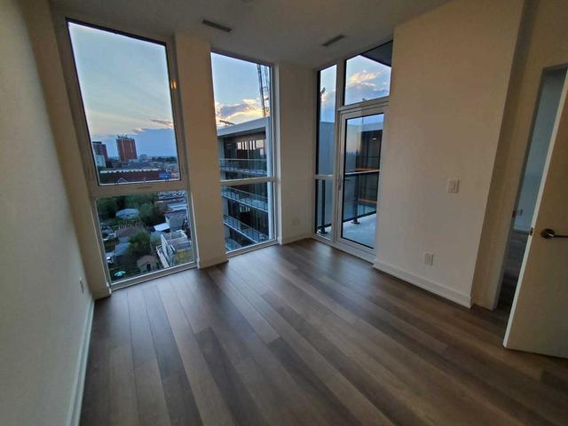 807 - 1603 Eglinton Ave W, Condo with 2 bedrooms, 2 bathrooms and 1 parking in Toronto ON | Image 3