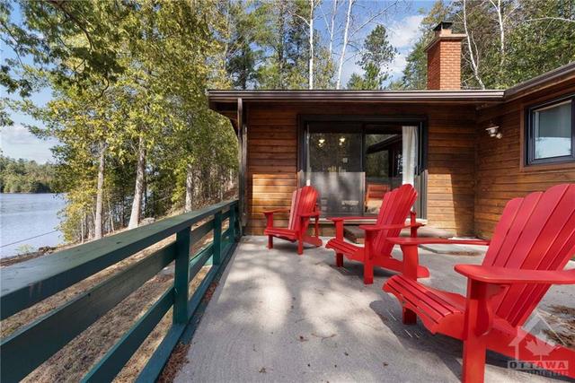 81 Camel Chute Lane, House detached with 3 bedrooms, 1 bathrooms and 4 parking in Greater Madawaska ON | Image 4