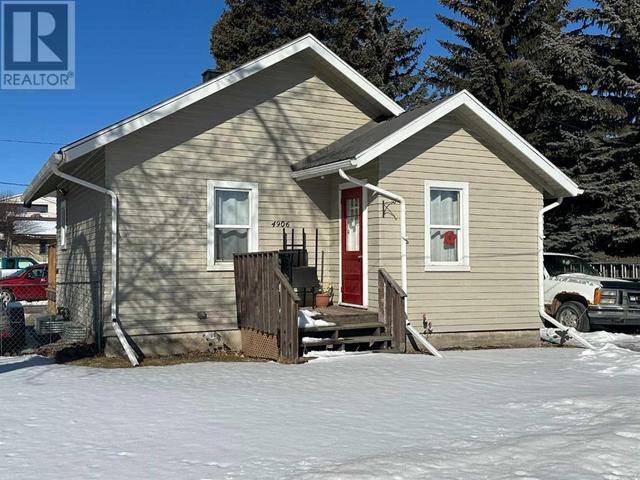 4906 51 Avenue, House detached with 1 bedrooms, 1 bathrooms and 7 parking in Olds AB | Image 1