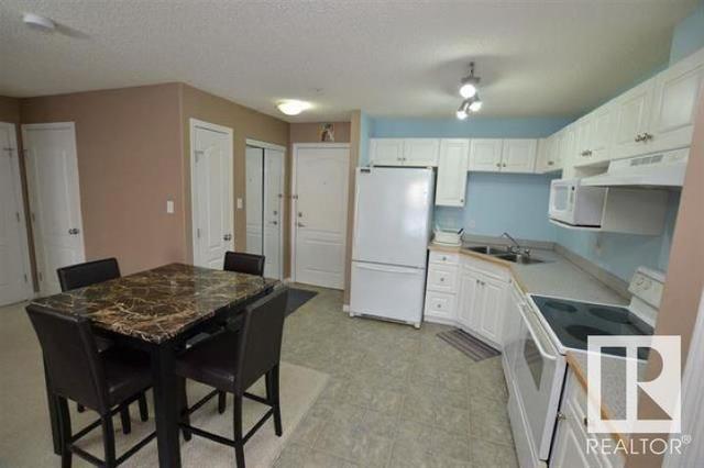 105 - 151 Edwards Dr Sw, Condo with 2 bedrooms, 2 bathrooms and null parking in Edmonton AB | Image 4