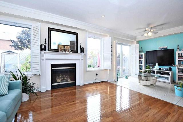 24 Ken Laushway Ave, House detached with 3 bedrooms, 4 bathrooms and 2 parking in Whitchurch Stouffville ON | Image 7