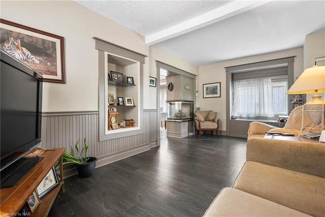 10 Currie Street, House detached with 3 bedrooms, 2 bathrooms and 5 parking in St. Catharines ON | Image 17