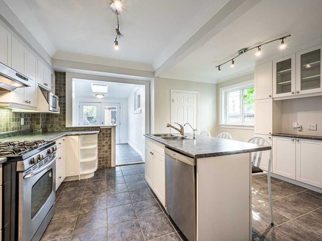 1 Crocker Ave, House detached with 3 bedrooms, 2 bathrooms and 4 parking in Toronto ON | Image 5