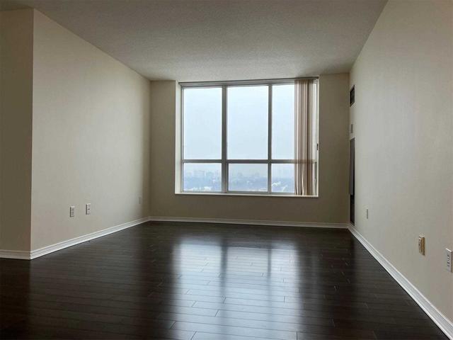 lph07 - 39 Pemberton Ave, Condo with 2 bedrooms, 2 bathrooms and 1 parking in Toronto ON | Image 3