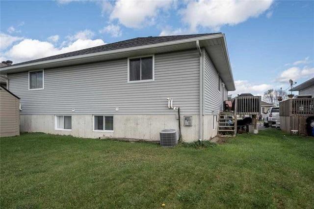 3218 Northdale Dr, House semidetached with 2 bedrooms, 2 bathrooms and 3 parking in Cornwall ON | Image 19