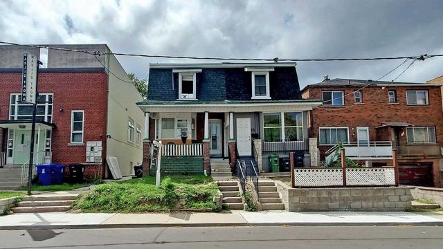 16 Ladysmith Ave, House semidetached with 3 bedrooms, 2 bathrooms and 0 parking in Toronto ON | Image 1