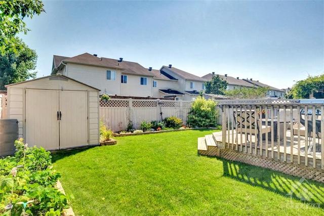 100 Prem Circle, Townhouse with 3 bedrooms, 3 bathrooms and 2 parking in Ottawa ON | Image 28