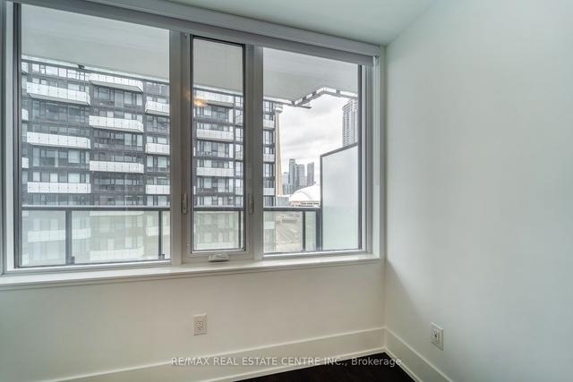 1412 - 480 Front St W, Condo with 1 bedrooms, 1 bathrooms and 0 parking in Toronto ON | Image 5