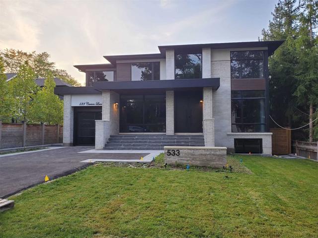 533 Carson Lane, House detached with 5 bedrooms, 7 bathrooms and 8 parking in Oakville ON | Image 1
