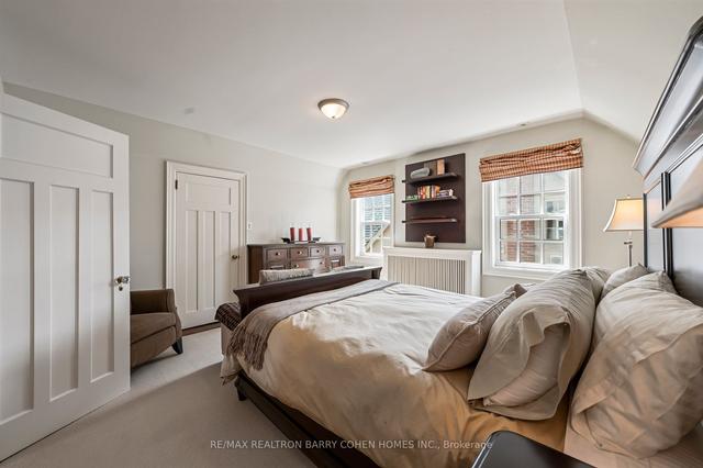 15 Hillholm Rd, House detached with 4 bedrooms, 5 bathrooms and 10 parking in Toronto ON | Image 18