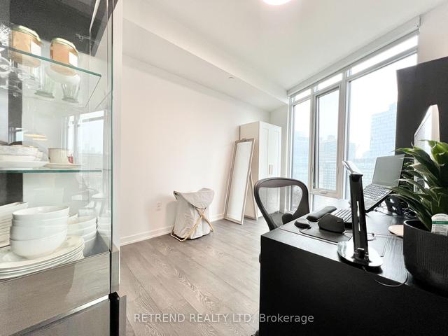 1013 - 50 Power St, Condo with 2 bedrooms, 2 bathrooms and 1 parking in Toronto ON | Image 10