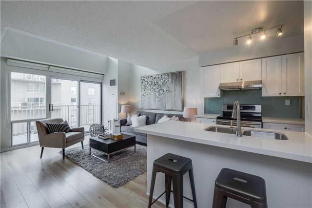 825 - 119 Merton St, Condo with 1 bedrooms, 2 bathrooms and 1 parking in Toronto ON | Image 3