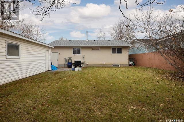 117 Fisher Crescent, House detached with 3 bedrooms, 2 bathrooms and null parking in Saskatoon SK | Image 23