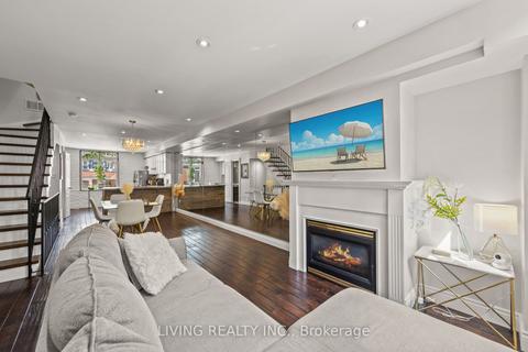 2608 - 12 Sudbury St, Townhouse with 3 bedrooms, 3 bathrooms and 1 parking in Toronto ON | Card Image